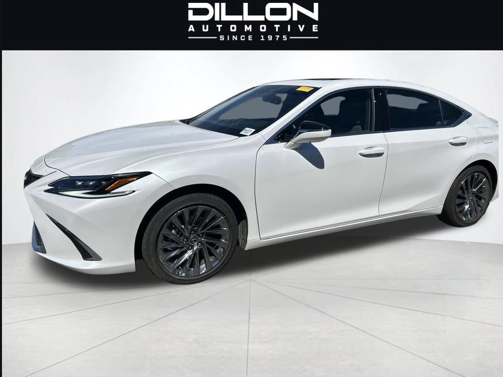 Used 2024 Lexus ES 300h w/ Accessory Package (Z1) FWD image 16