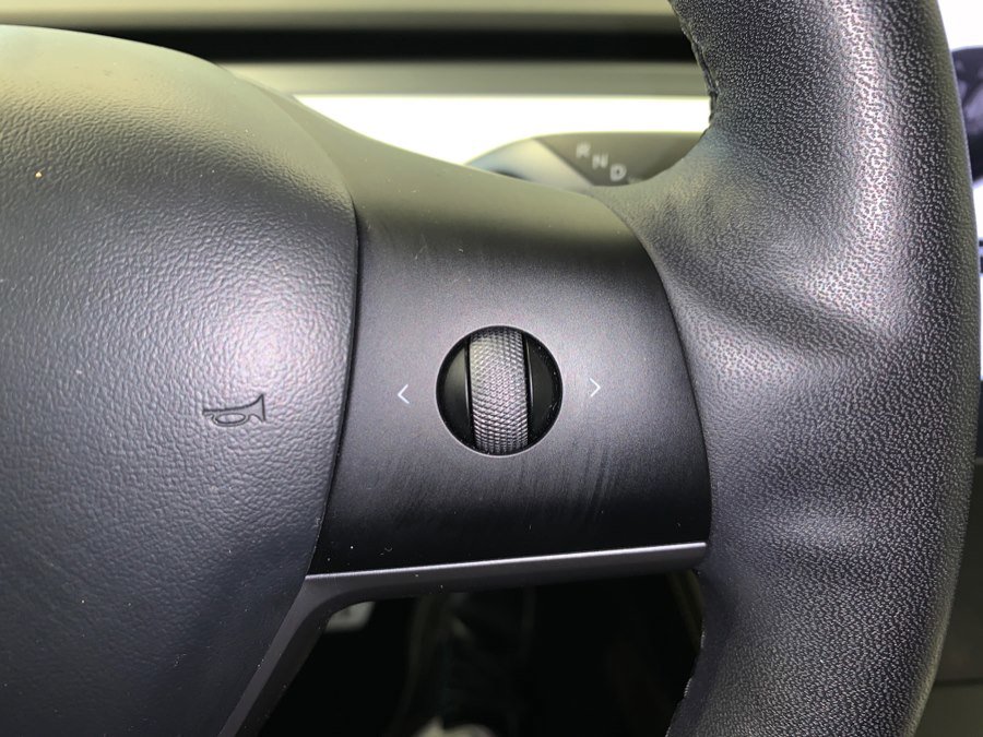 Used 2021 Tesla Model Y Performance AWD/4WD image 21