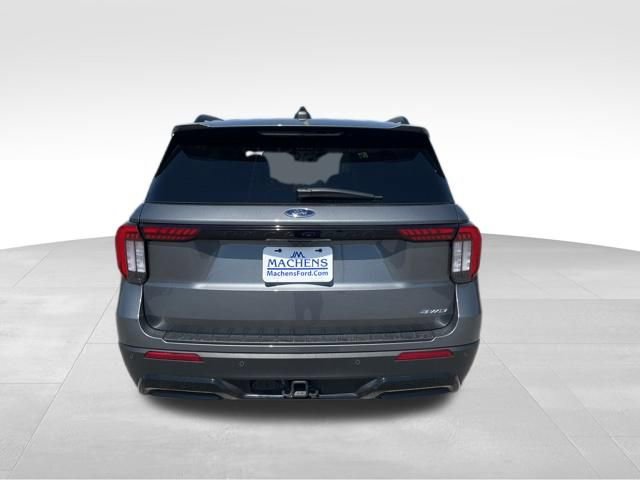 Used 2025 Ford Explorer ST-Line w/ Premium Package image 6