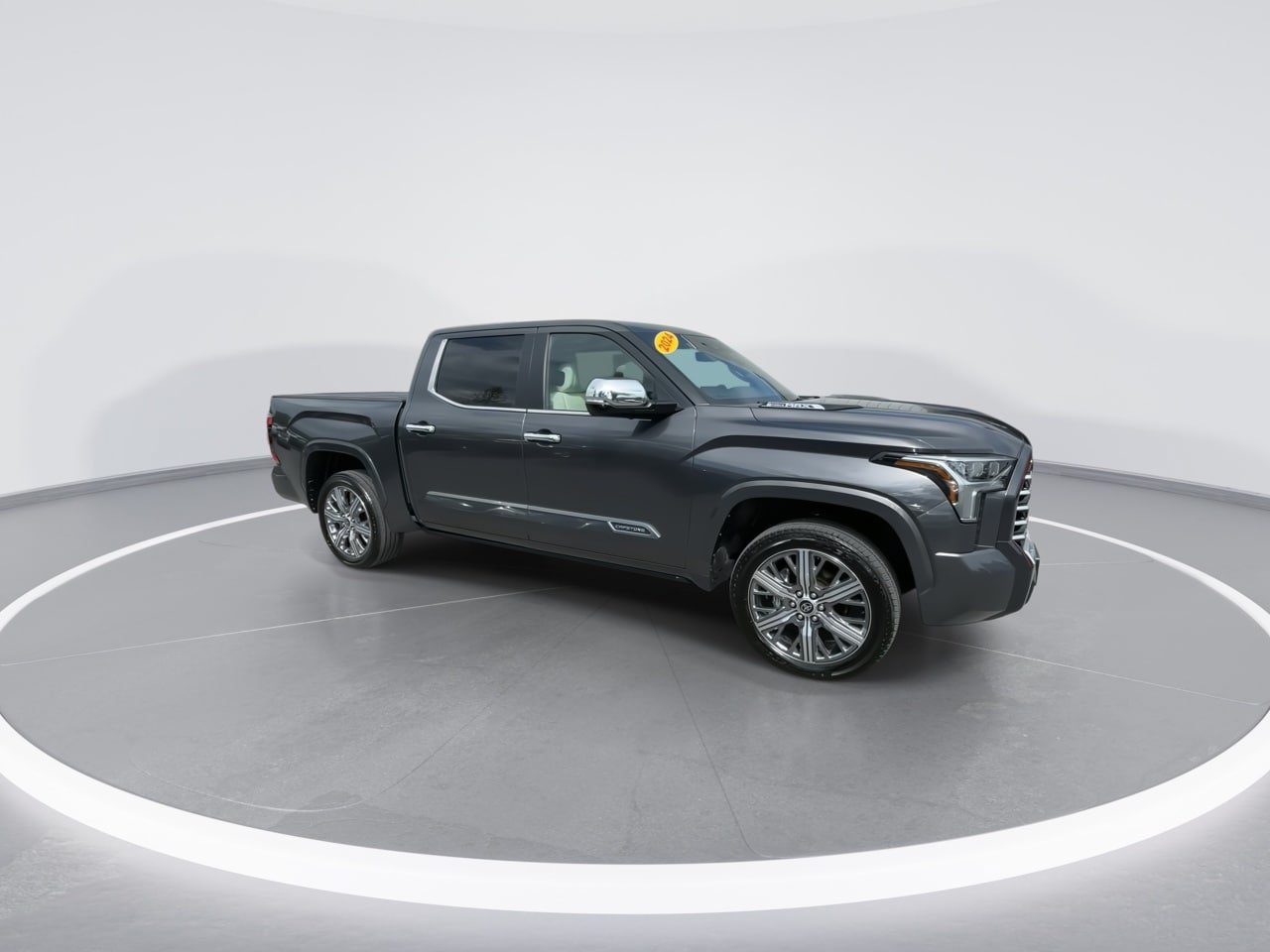 Used 2024 Toyota Tundra Capstone AWD/4WD image 25