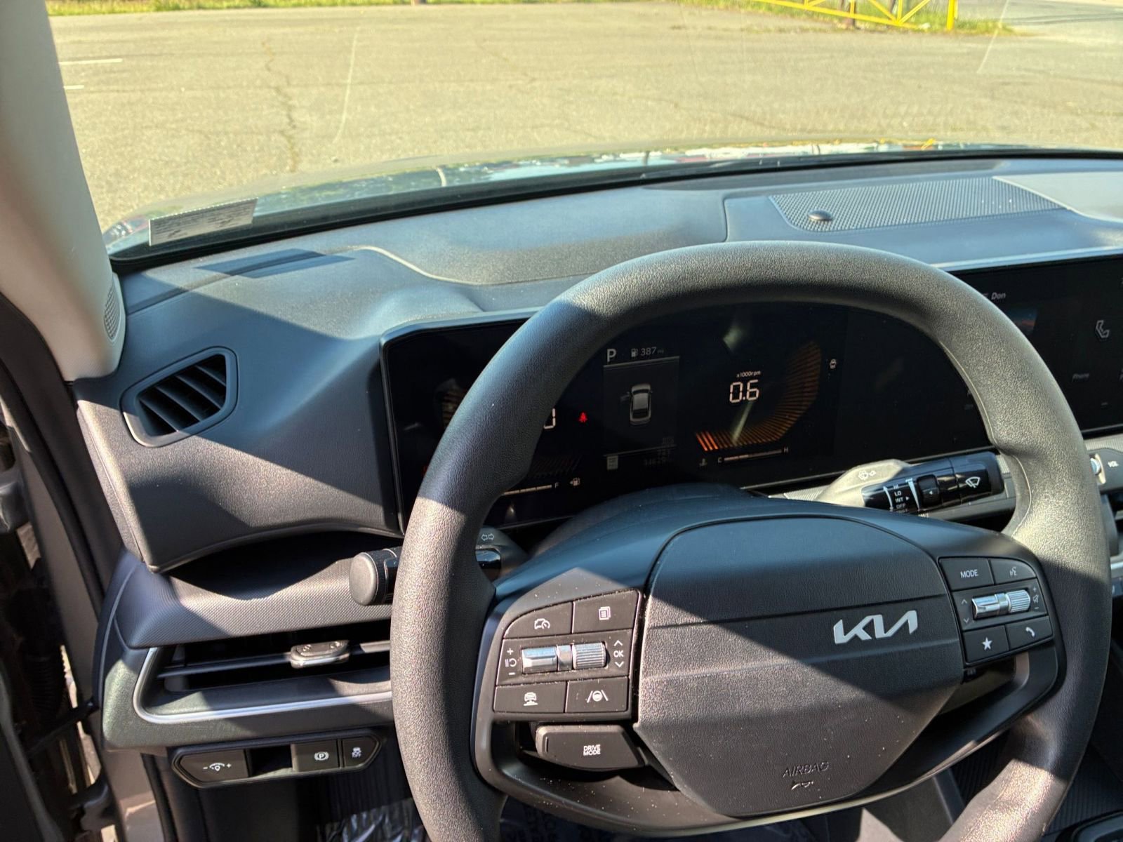 Used 2025 Kia K4 FWD image 33