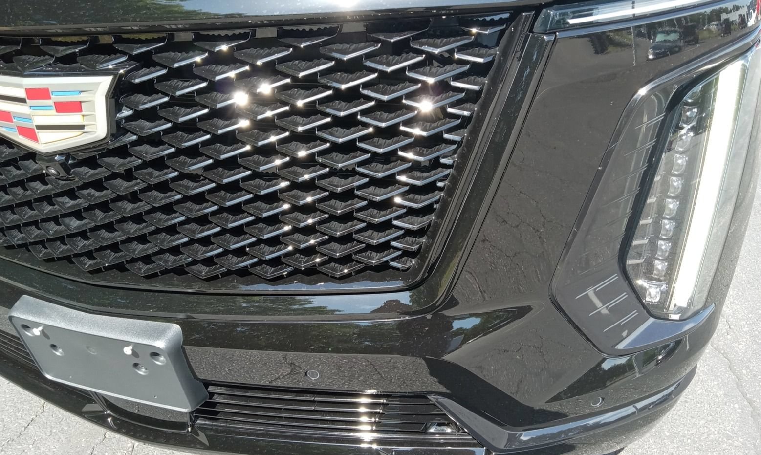 Certified 2026 Cadillac Escalade Platinum Sport AWD/4WD image 8