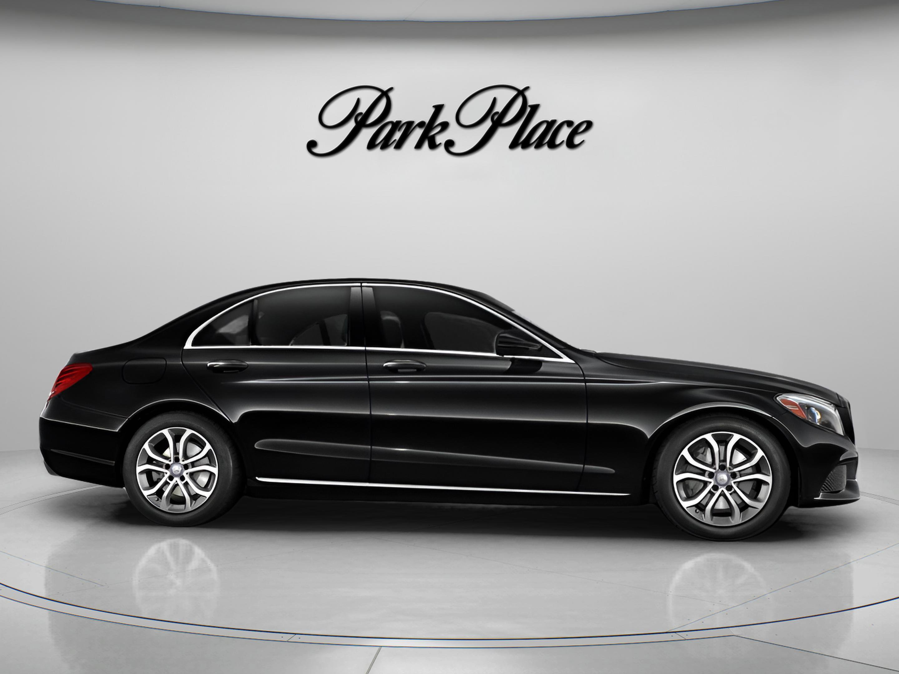 Used 2017 Mercedes-Benz C 300 Sedan image 26