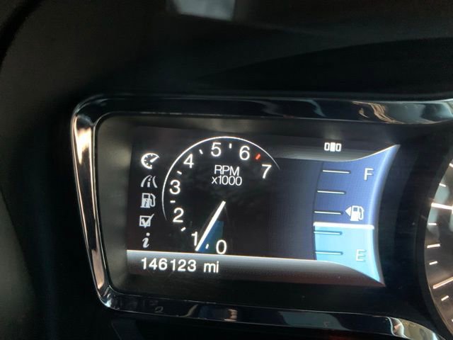 Used 2012 Lincoln MKX FWD image 17