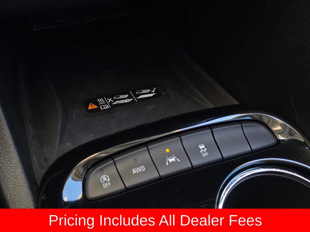 Used 2025 Buick Encore GX Avenir w/ Avenir Technology Package AWD/4WD image 21