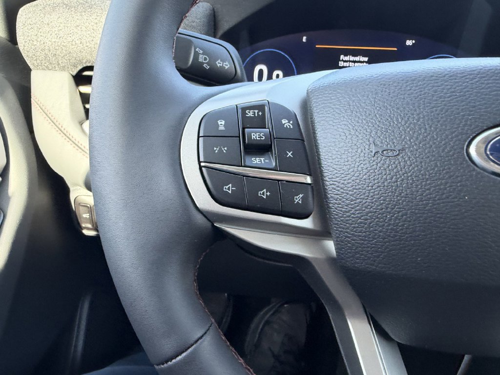 New 2026 Ford Explorer Active w/ Active Comfort Package RWD image 30