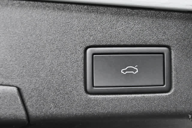 Used 2022 Volkswagen ID.4 Pro S image 10