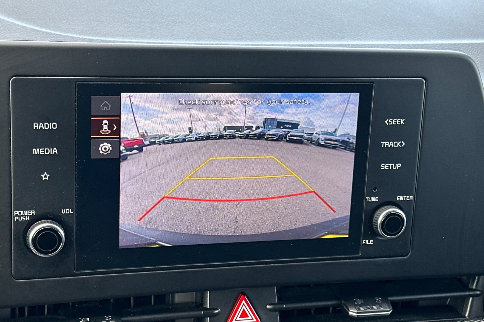 Used 2023 Kia Sportage LX image 19