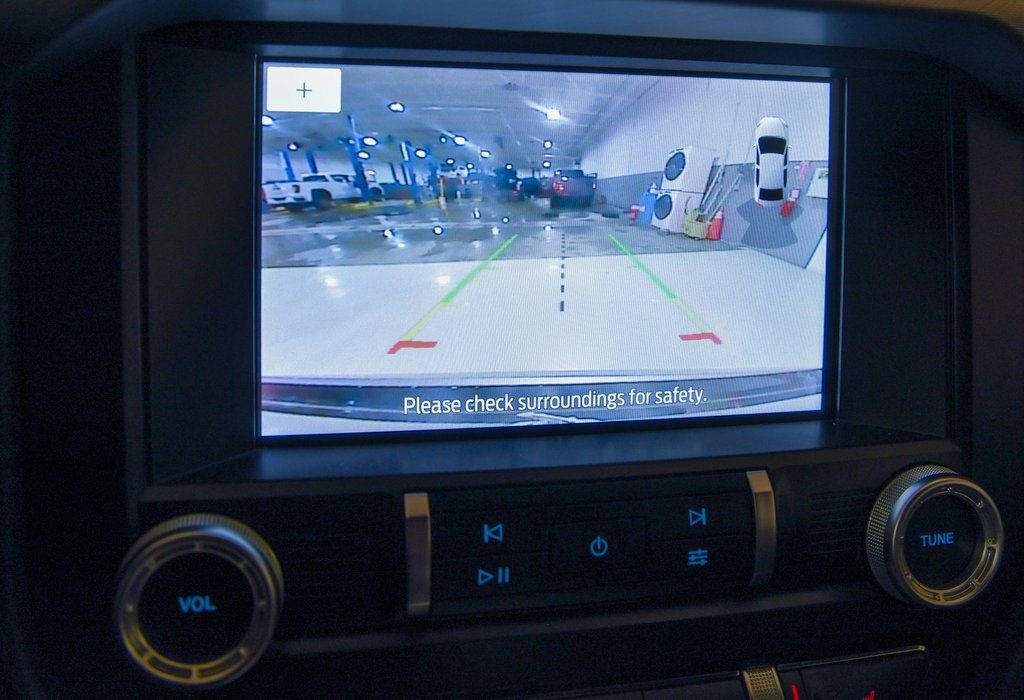 Used 2022 Ford Mustang Premium image 18