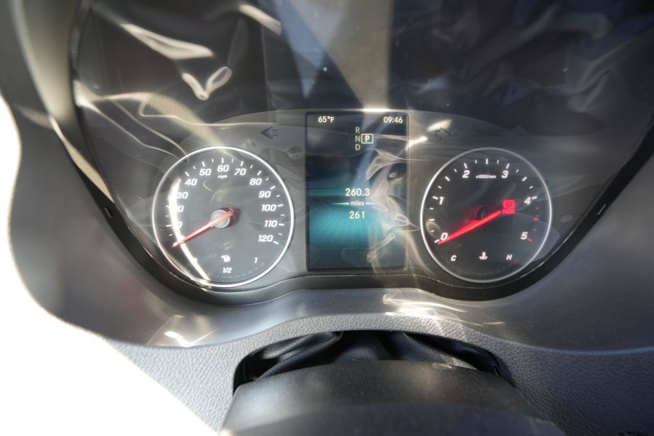 Used 2024 Mercedes-Benz Sprinter 2500 image 24