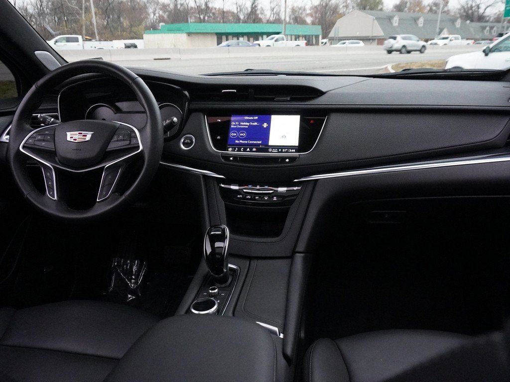 Used 2024 Cadillac XT5 Premium Luxury AWD/4WD image 45