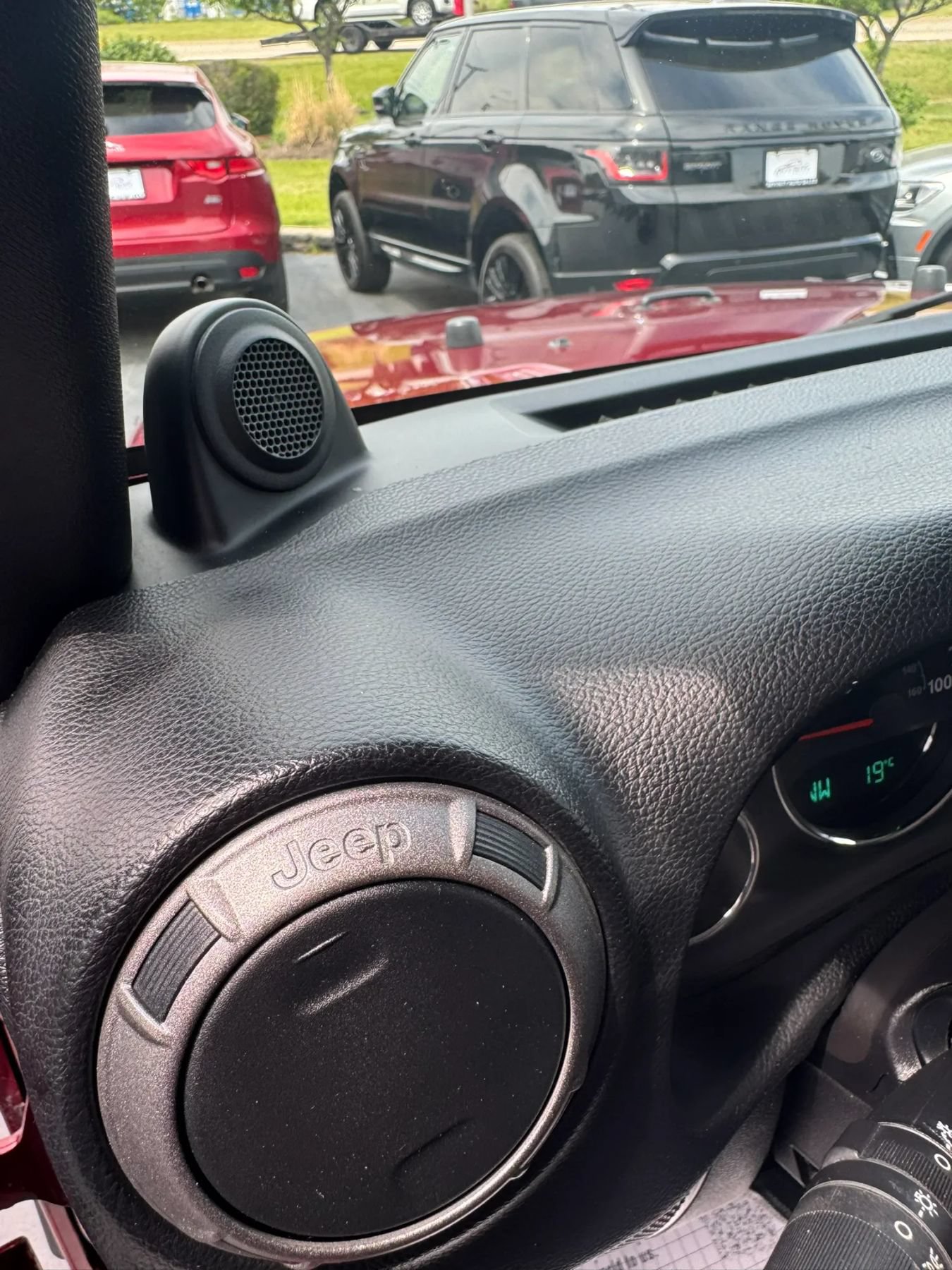 Used 2012 Jeep Wrangler Sport AWD/4WD image 30