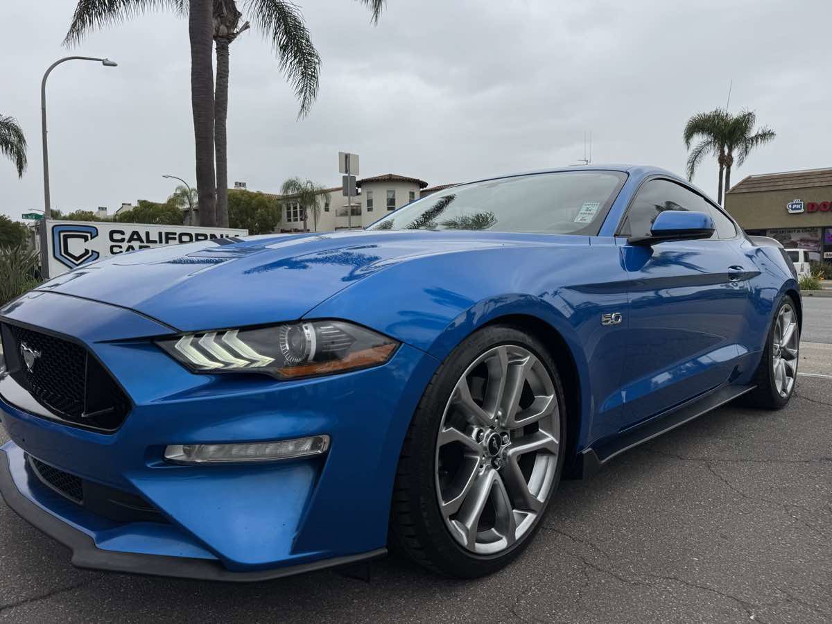 Used 2019 Ford Mustang GT Premium w/ Enhanced Security Package RWD image 13
