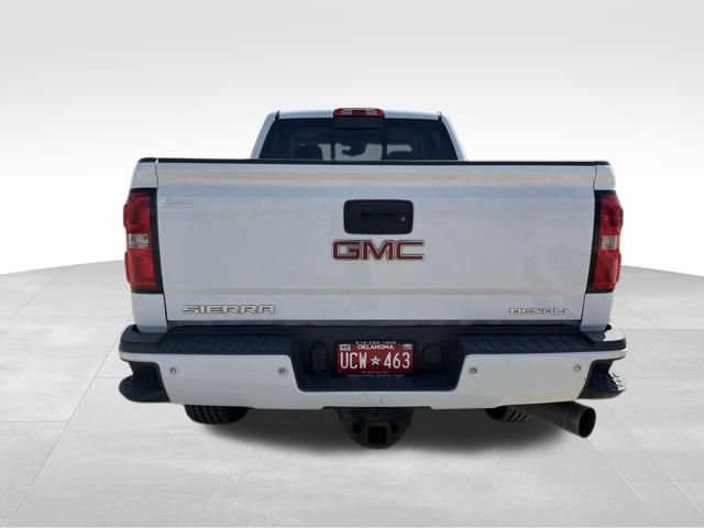 Used 2016 GMC Sierra 2500 Denali w/ Duramax Plus Package AWD/4WD image 4