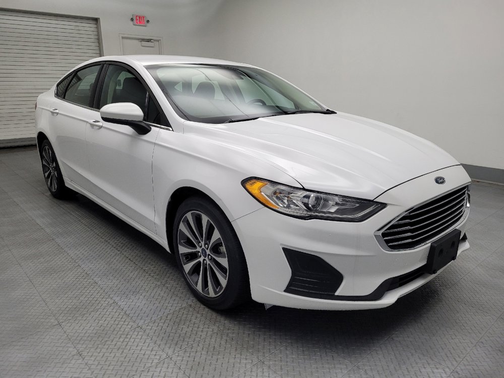 Used 2020 Ford Fusion SE image 13