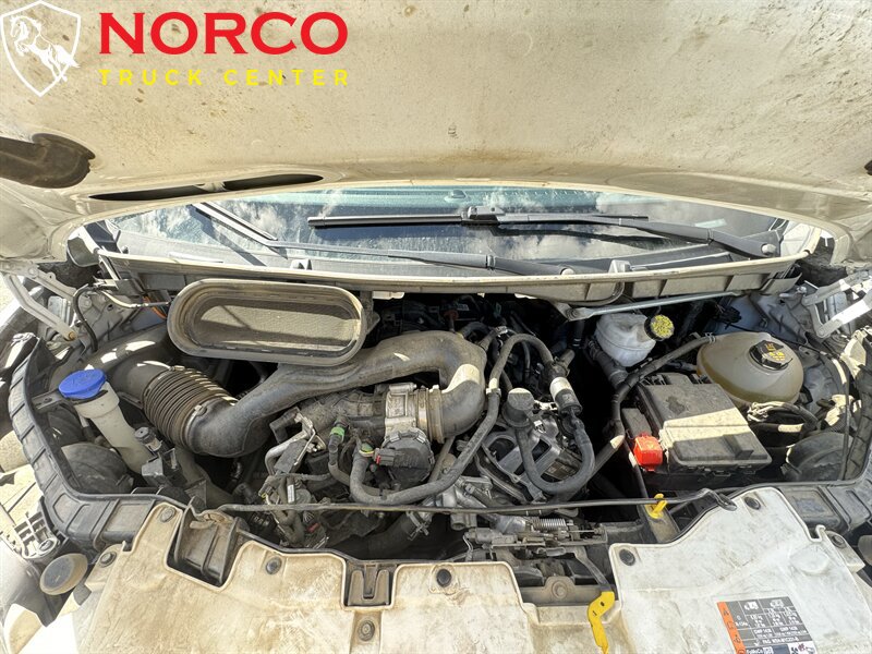 Used 2024 Ford Transit 350 XLT RWD image 26