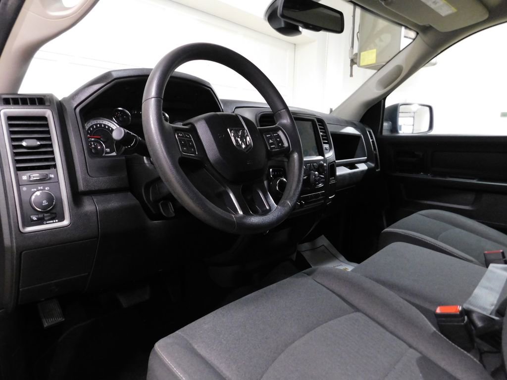 Used 2022 RAM 1500 Express w/ Wheel & Sound Group image 30