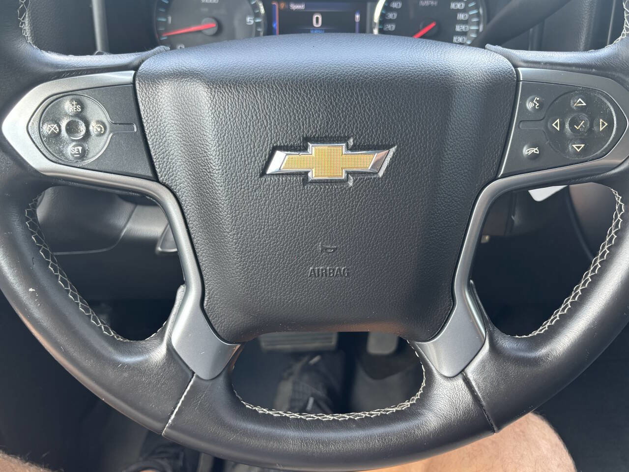 Used 2014 Chevrolet Silverado 1500 LT w/ LT Convenience Package image 14