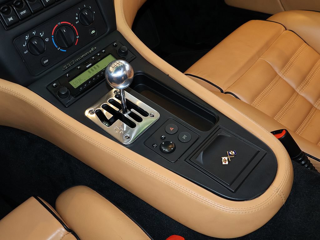 Used 2000 Ferrari 550 Maranello Coupe RWD image 97