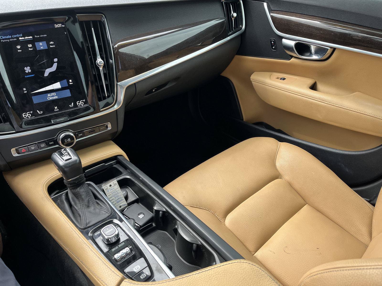 Used 2017 Volvo S90 T6 Momentum w/ Vision Package AWD/4WD image 8