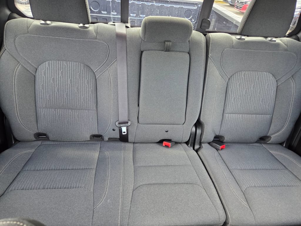 Used 2021 RAM 1500 Big Horn RWD image 28
