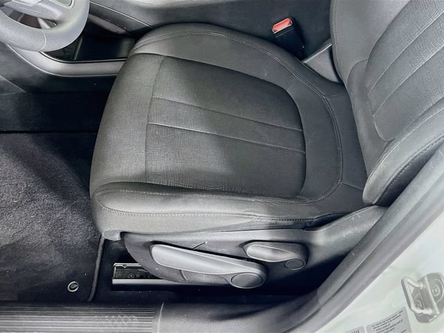 Used 2016 Chrysler 200 Limited FWD image 21