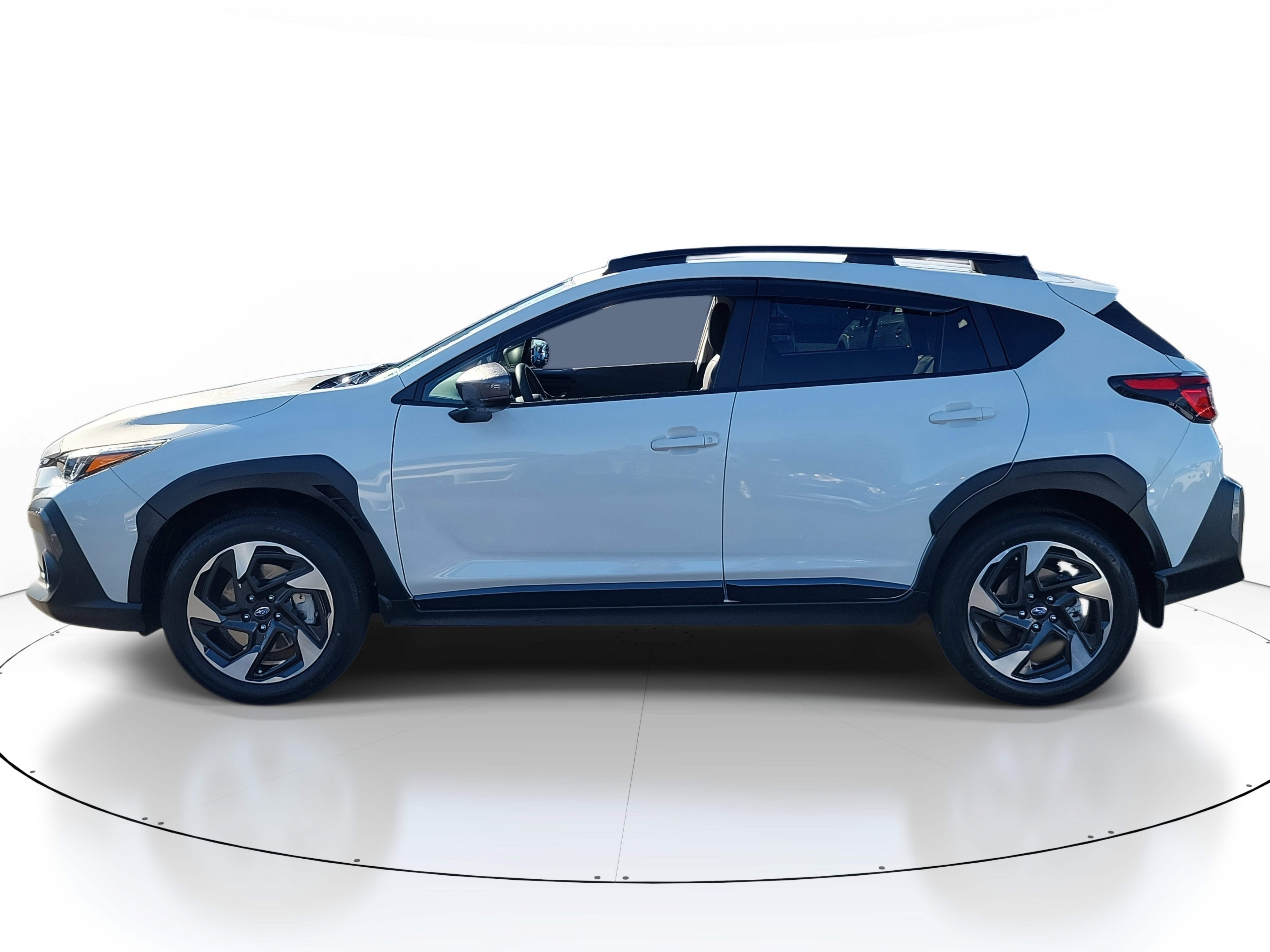 Used 2024 Subaru Crosstrek 2.5i Limited w/ Crosstrek Mirror Package image 3