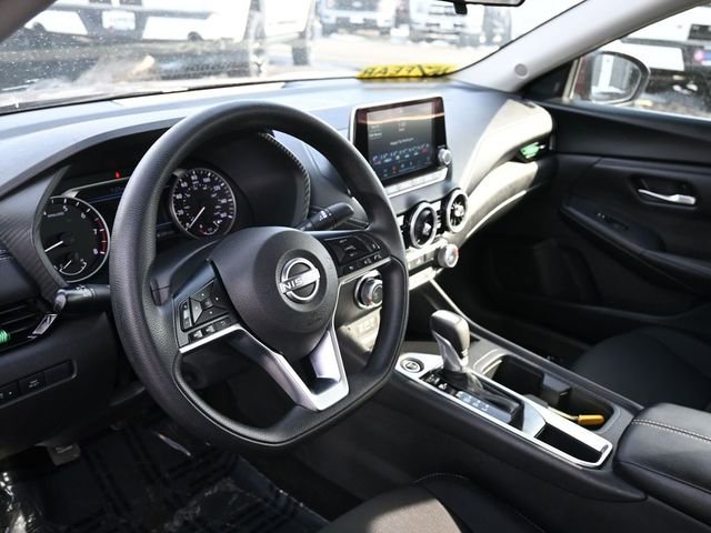 Used 2024 Nissan Sentra SV image 21