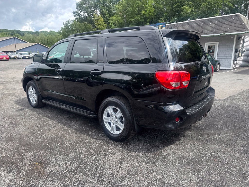 Used 2012 Toyota Sequoia SR5 AWD/4WD image 16