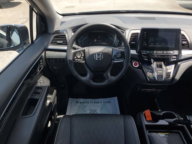 Used 2024 Honda Odyssey Elite image 18