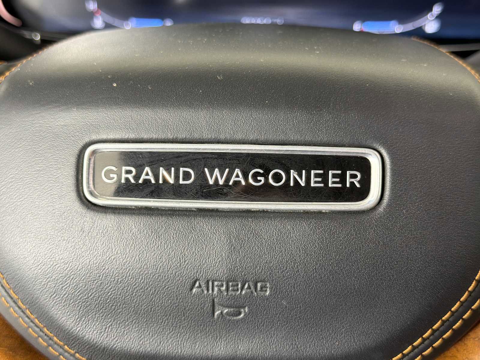 Used 2022 Jeep Grand Wagoneer Series III w/ Rear Seat Video Group 1 image 30