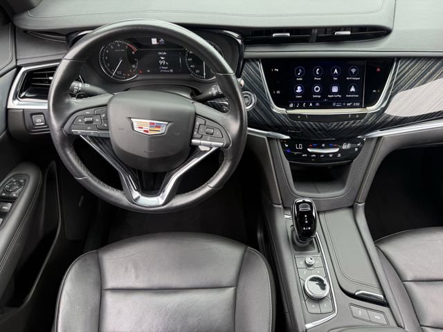 Used 2024 Cadillac XT6 Premium Luxury AWD/4WD image 14