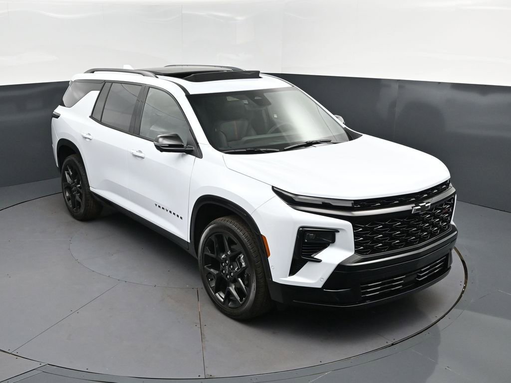 New 2026 Chevrolet Traverse RS w/ LPO, Floor Liner Package FWD video 1