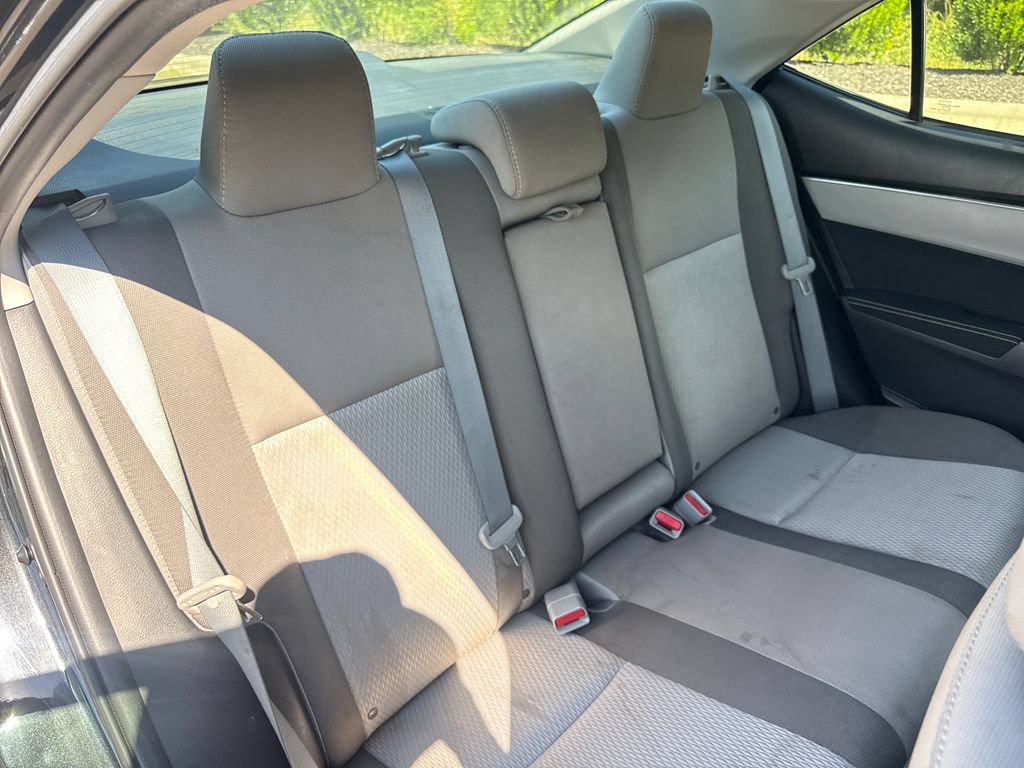 Used 2017 Toyota Corolla L FWD image 33