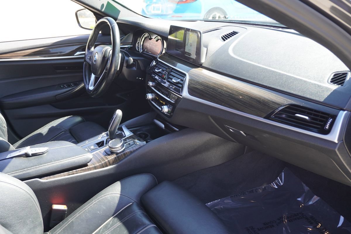 Used 2018 BMW 530i RWD image 15