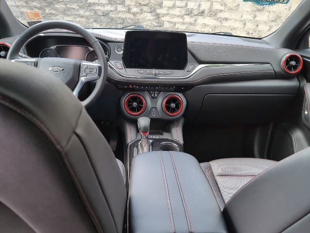 Used 2023 Chevrolet Blazer RS AWD/4WD image 22