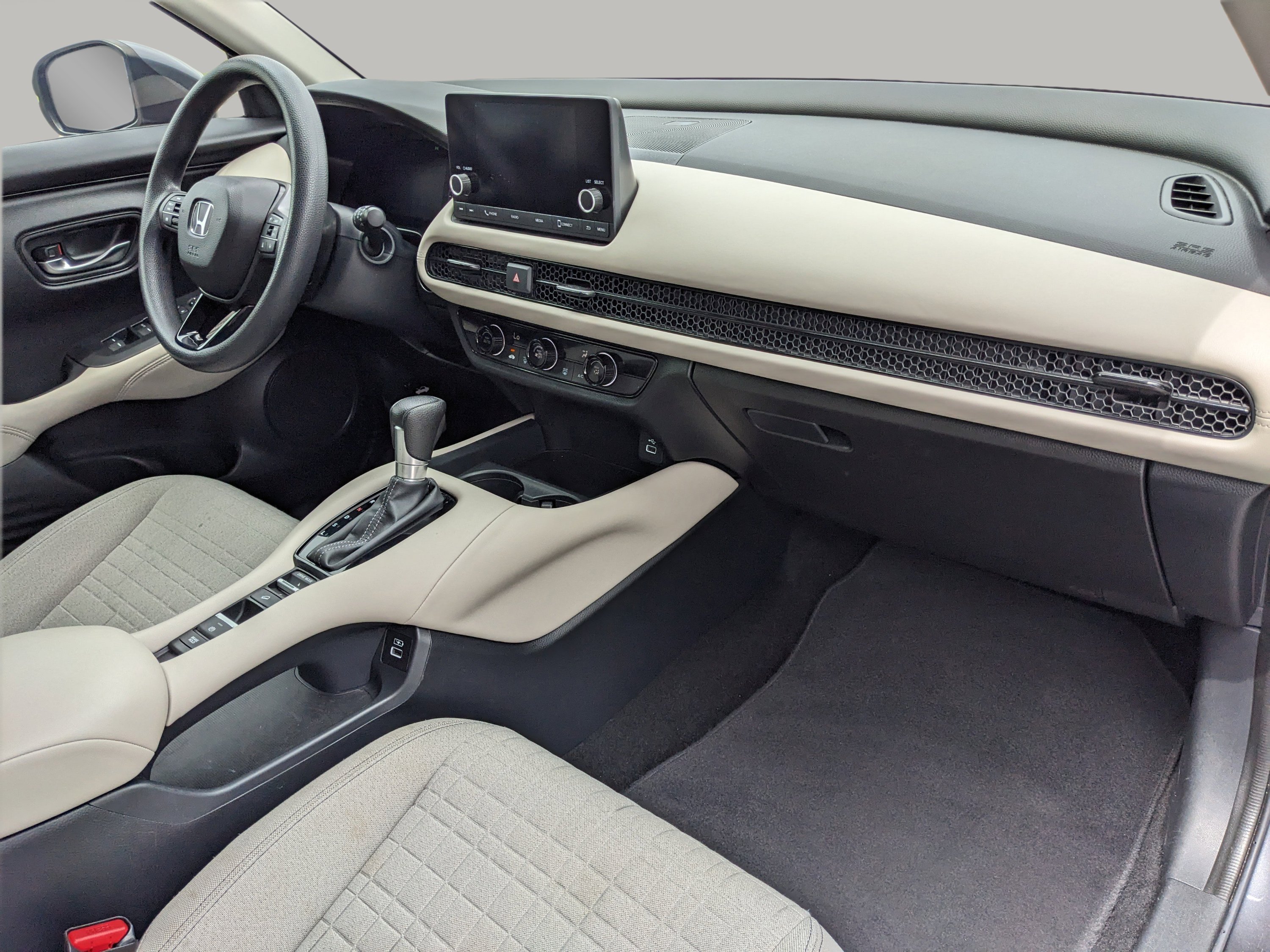 Used 2023 Honda HR-V LX image 12