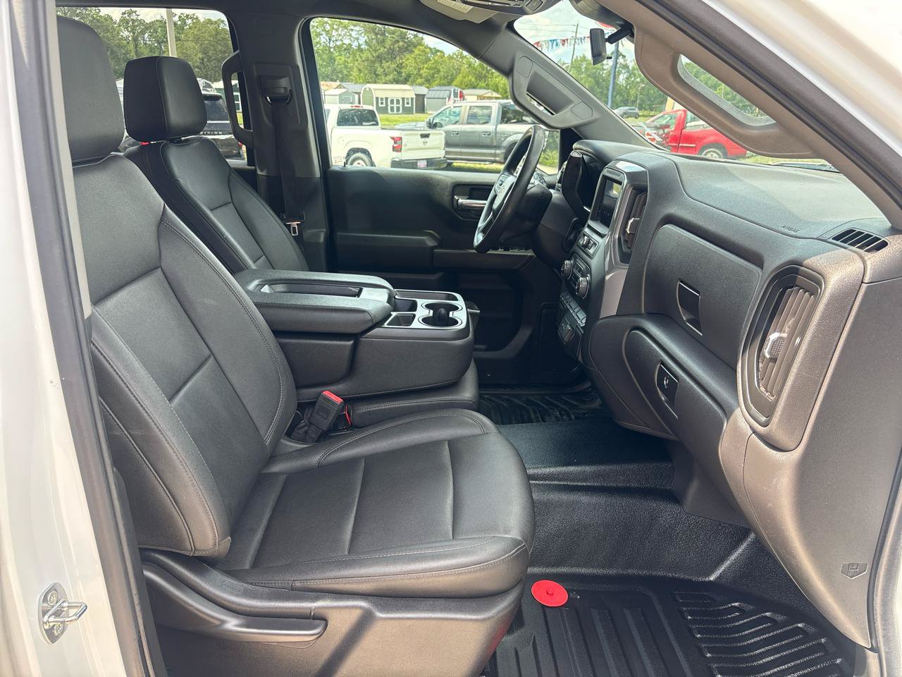 Used 2022 Chevrolet Silverado 1500 W/T w/ WT Value Package AWD/4WD image 17