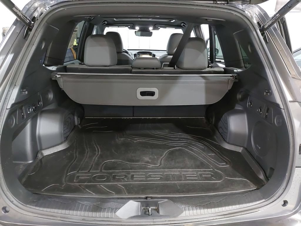 Used 2025 Subaru Forester Limited w/ Popular Package #1 AWD/4WD image 13