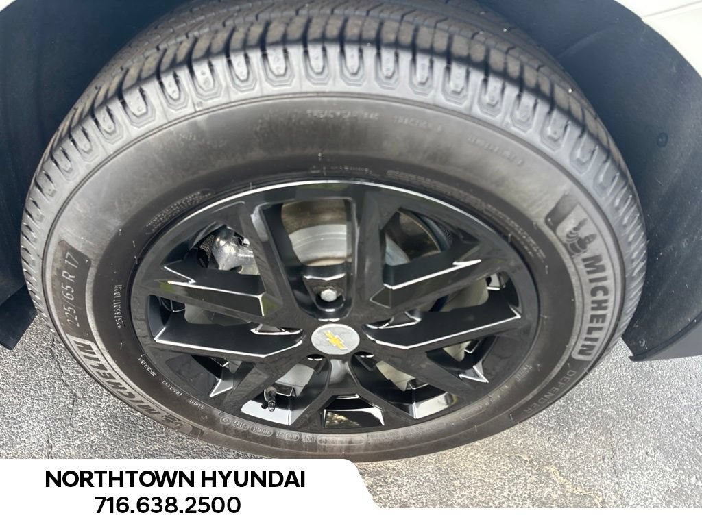 Used 2023 Chevrolet Equinox LT FWD image 37