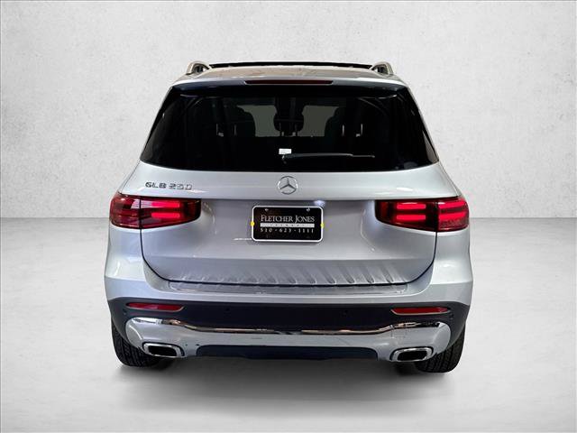 New 2026 Mercedes-Benz GLB 250 image 6
