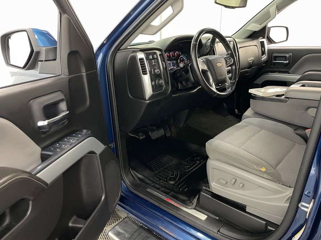 Used 2017 Chevrolet Silverado 1500 LT w/ All Star Edition image 21