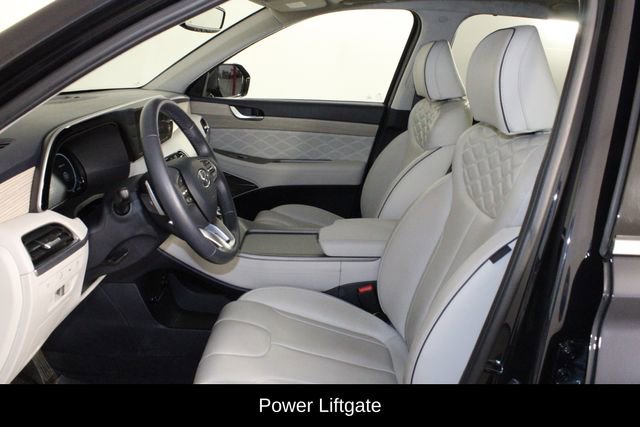 Used 2022 Hyundai Palisade Calligraphy image 13