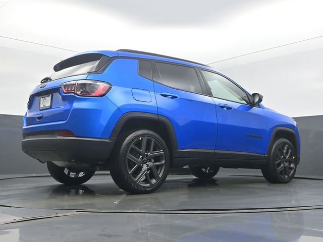 New 2026 Jeep Compass Latitude w/ Sun and Sound Group AWD/4WD image 49