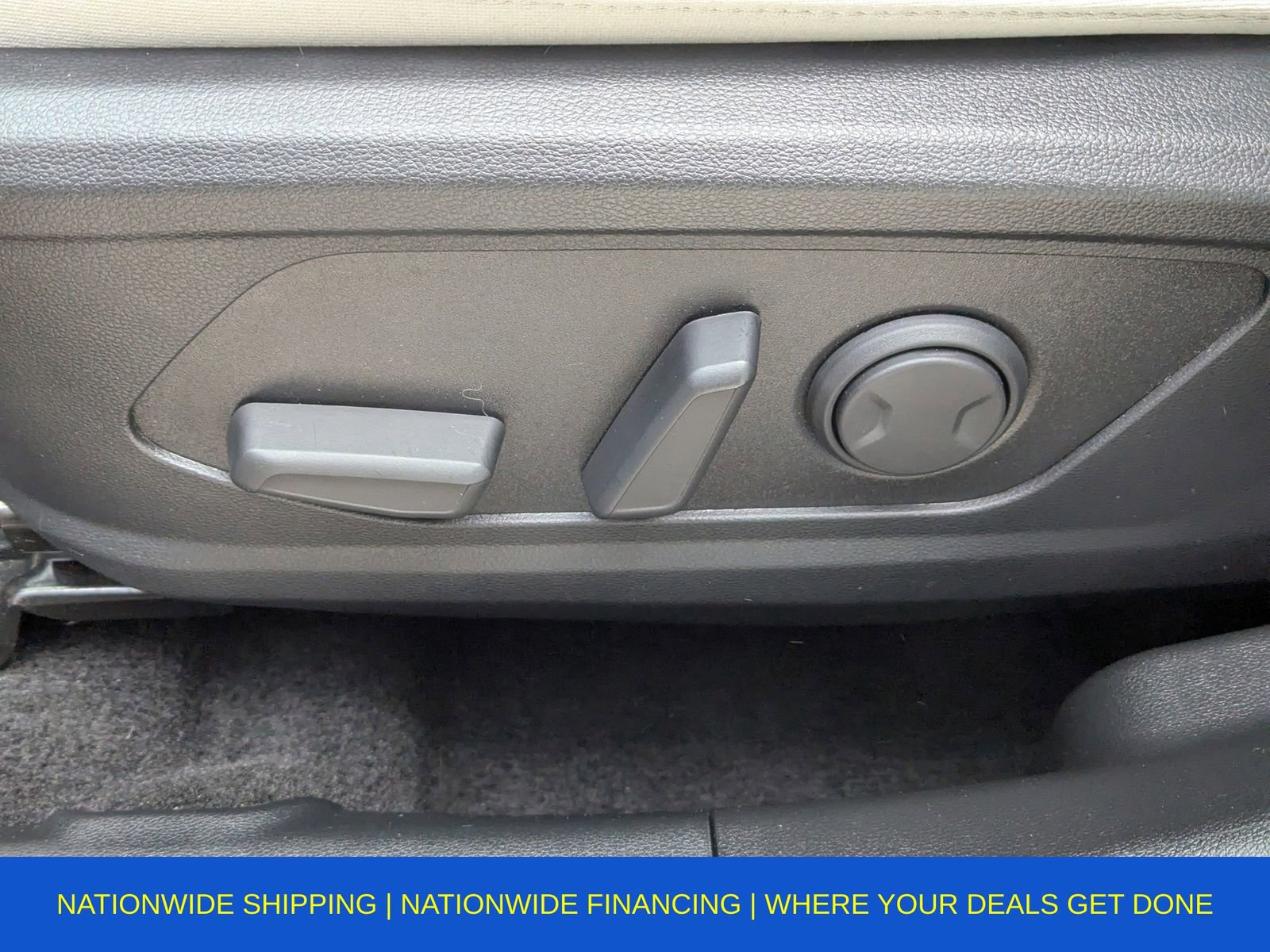 Used 2025 Hyundai Santa Cruz SEL image 22