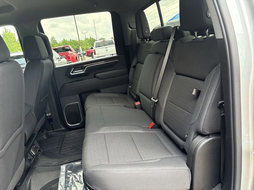New 2026 GMC Sierra 2500 SLE w/ SLE Value Package; AWD/4WD image 26