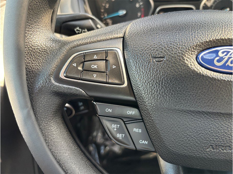 Used 2016 Ford Focus SE FWD image 19