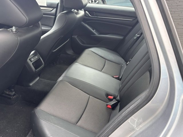 Used 2021 Honda Accord Sport image 3