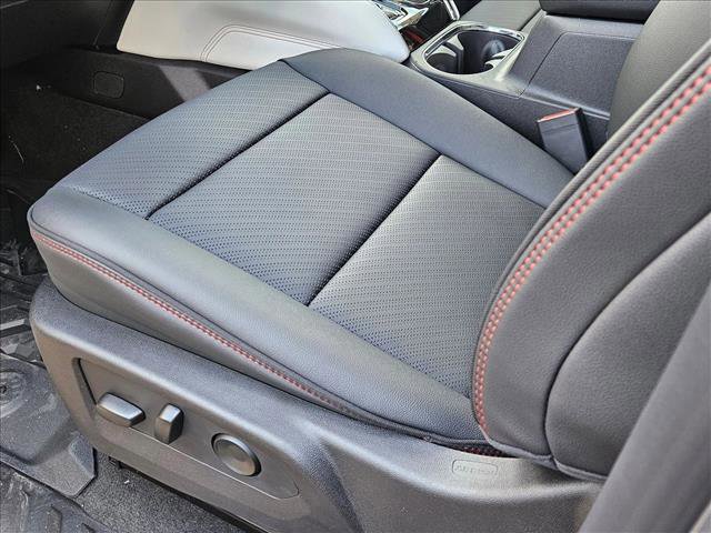 New 2026 GMC Canyon AT4X image 4