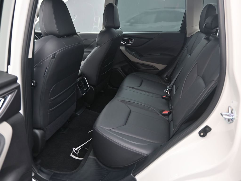Used 2024 Subaru Forester Limited image 17